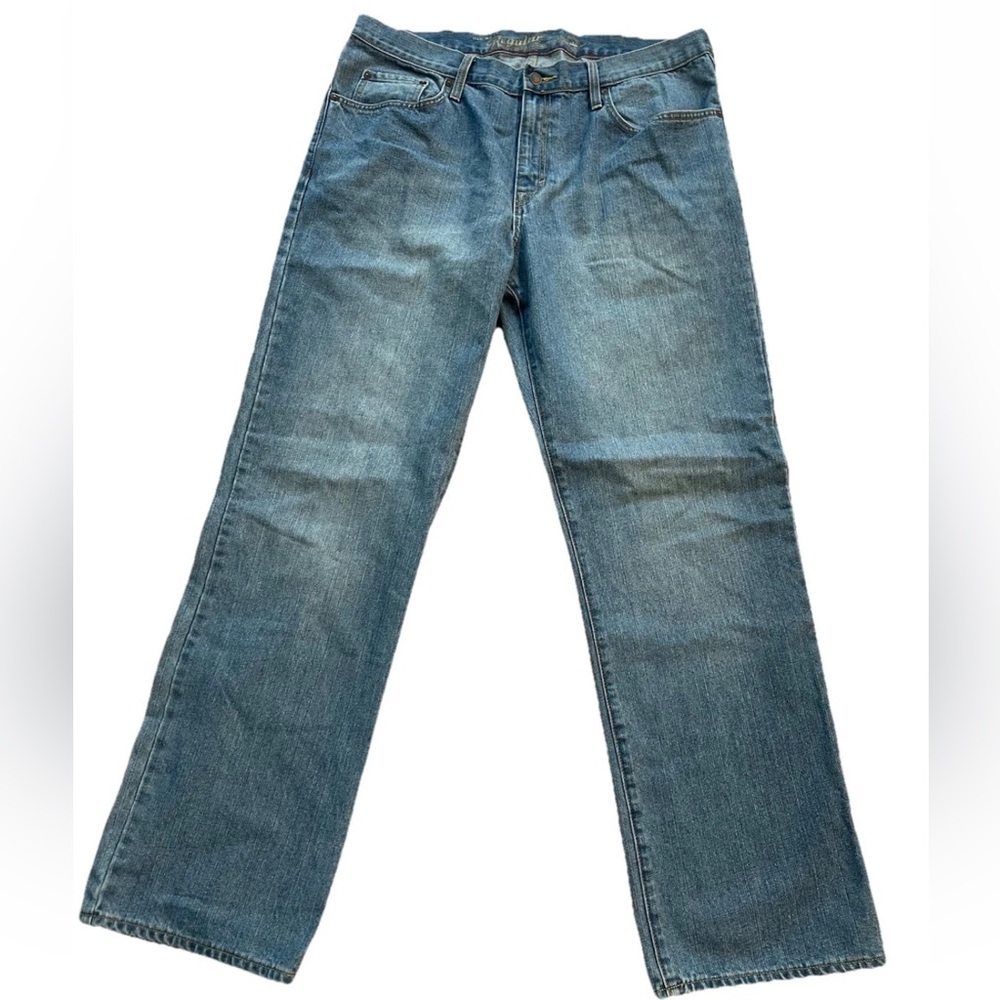 Old navy regular original men’s 38x33 medium‎ wash straight leg denim jeans